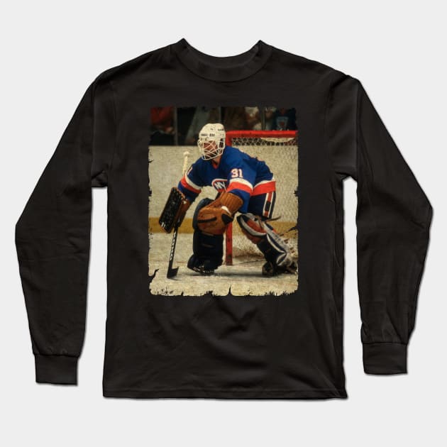 Billy Smith in New York Islanders, 1980 Vezina Trophy Long Sleeve T-Shirt by Momogi Project